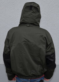 Atmungsaktive Spinn- und Watjacke mit vielen Taschen von Behr/ Gr. M-XXL